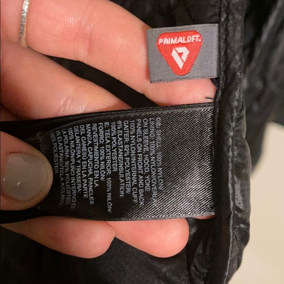 L women’s north face down jacket - Picture 3 of 6